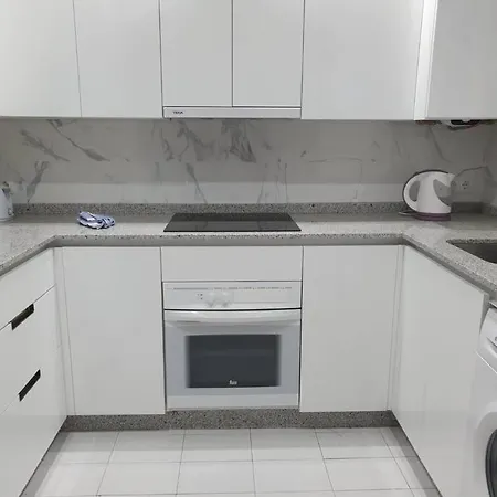 Pinos 15 Nerjarent Lägenhet