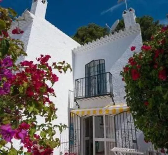 Pinos 15 Nerjarent Lägenhet Nerja